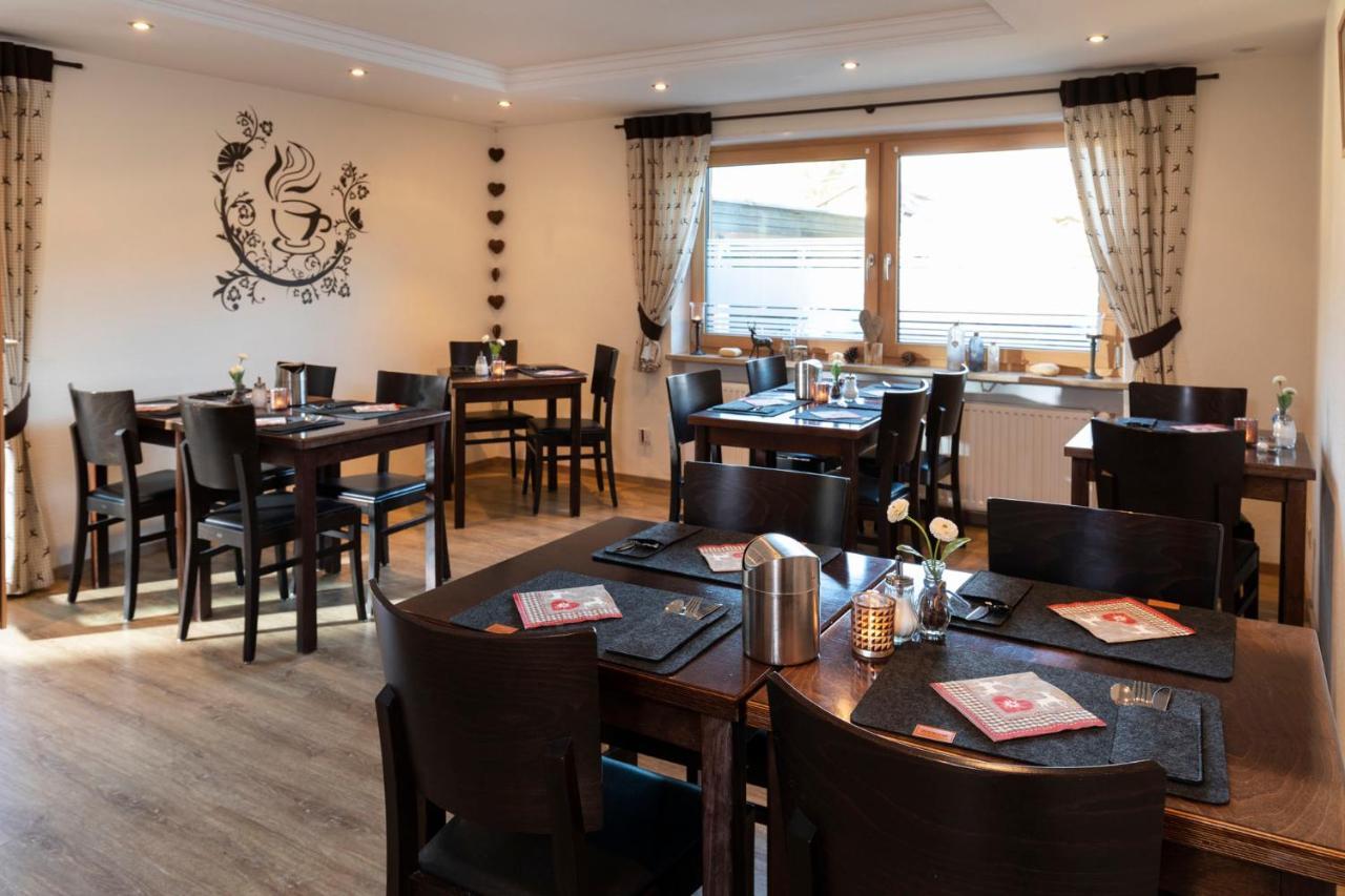 Hotel Garni Bergidyll - Adults Only Pfronten Eksteriør bilde